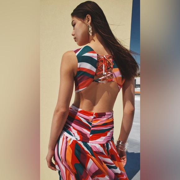 The PatBO Delos Plunge Maxi Dress size 12 colorful resort wear dress. - Picture 5 of 17